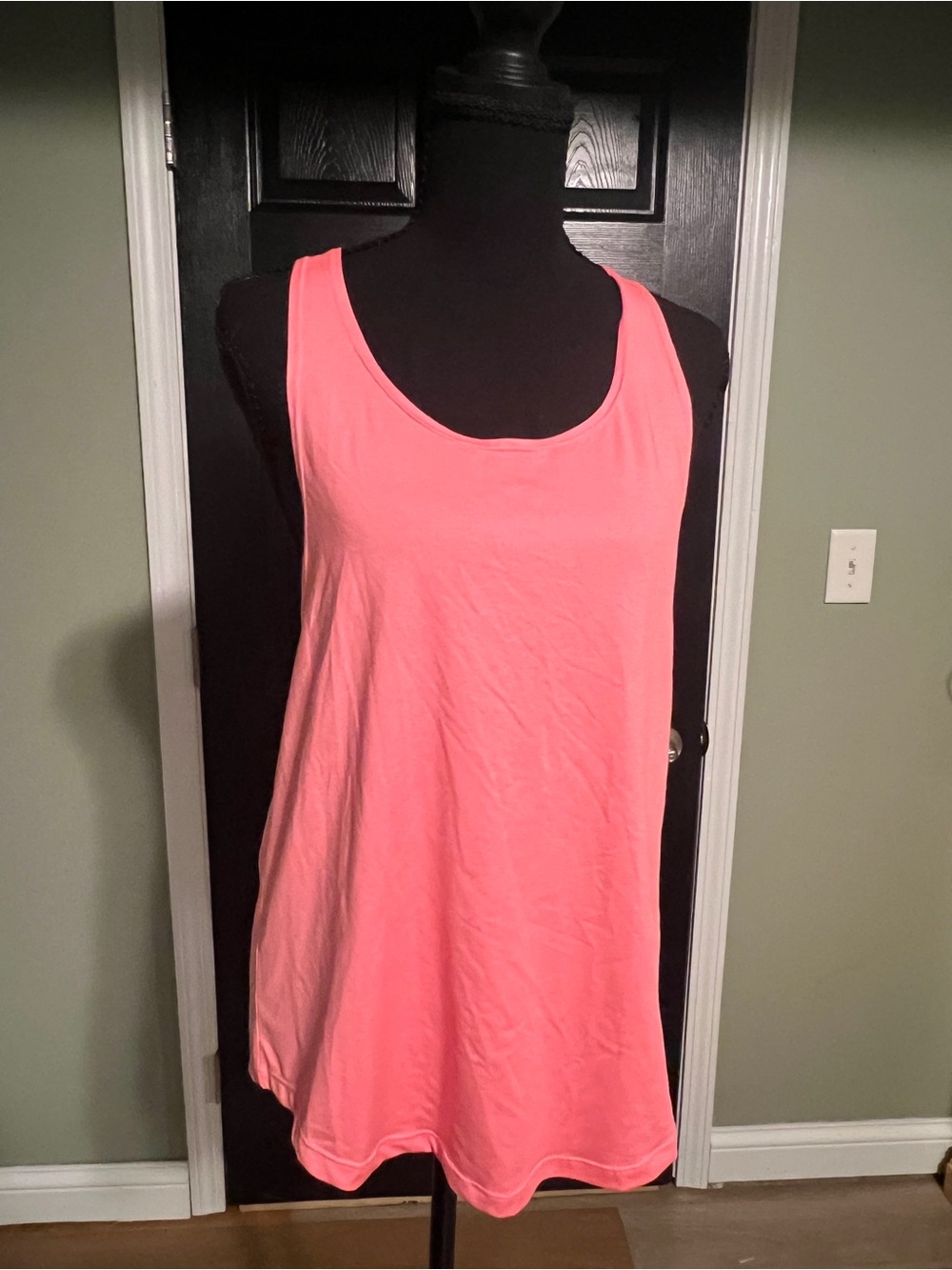 KIAVA Coral Tank with Scoop Neck